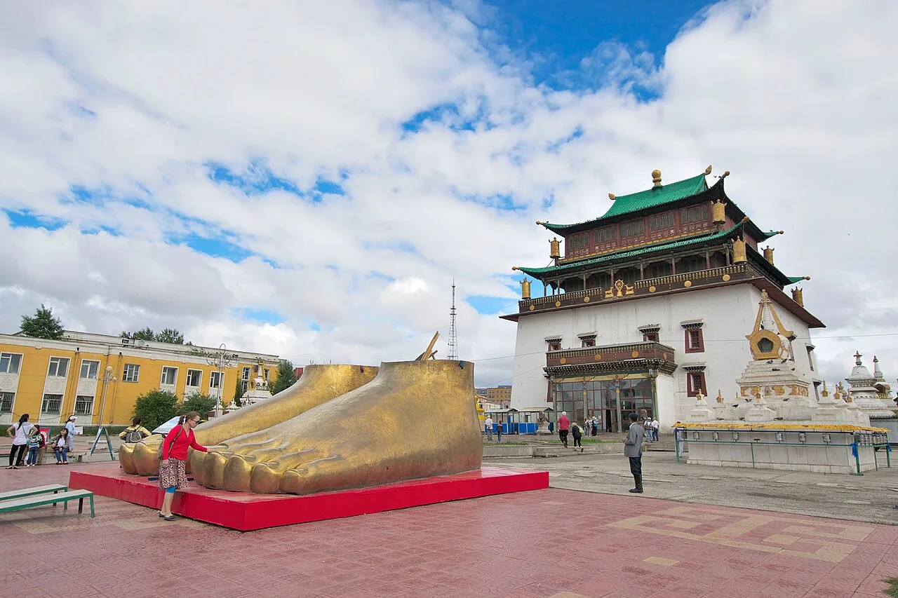 Gandantegchinlen Monastery